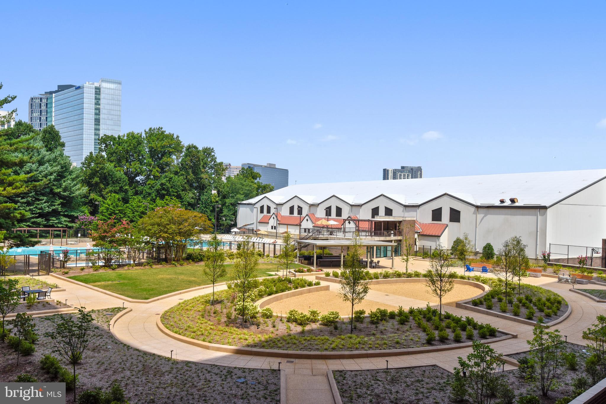 REGENCY AT MCLEAN - Residential Lease