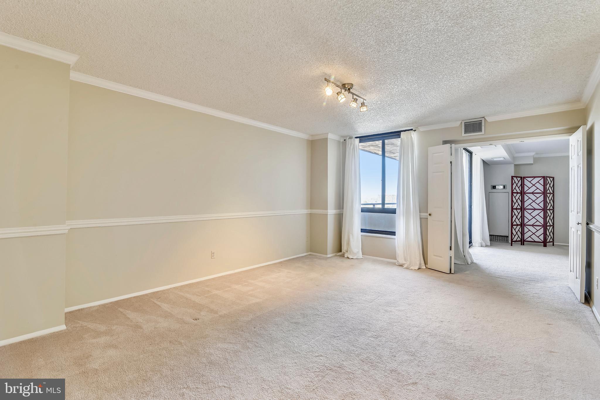 REGENCY AT MCLEAN - Residential Lease