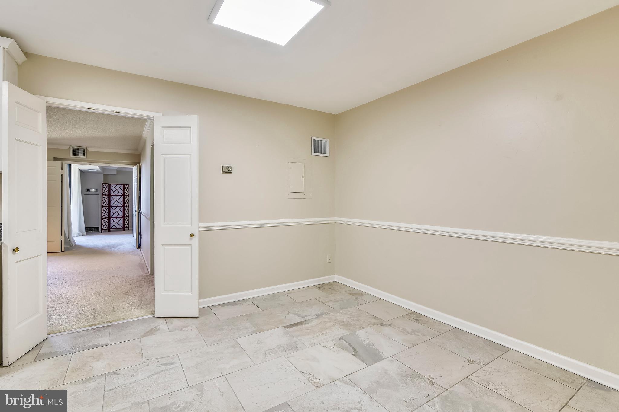 REGENCY AT MCLEAN - Residential Lease