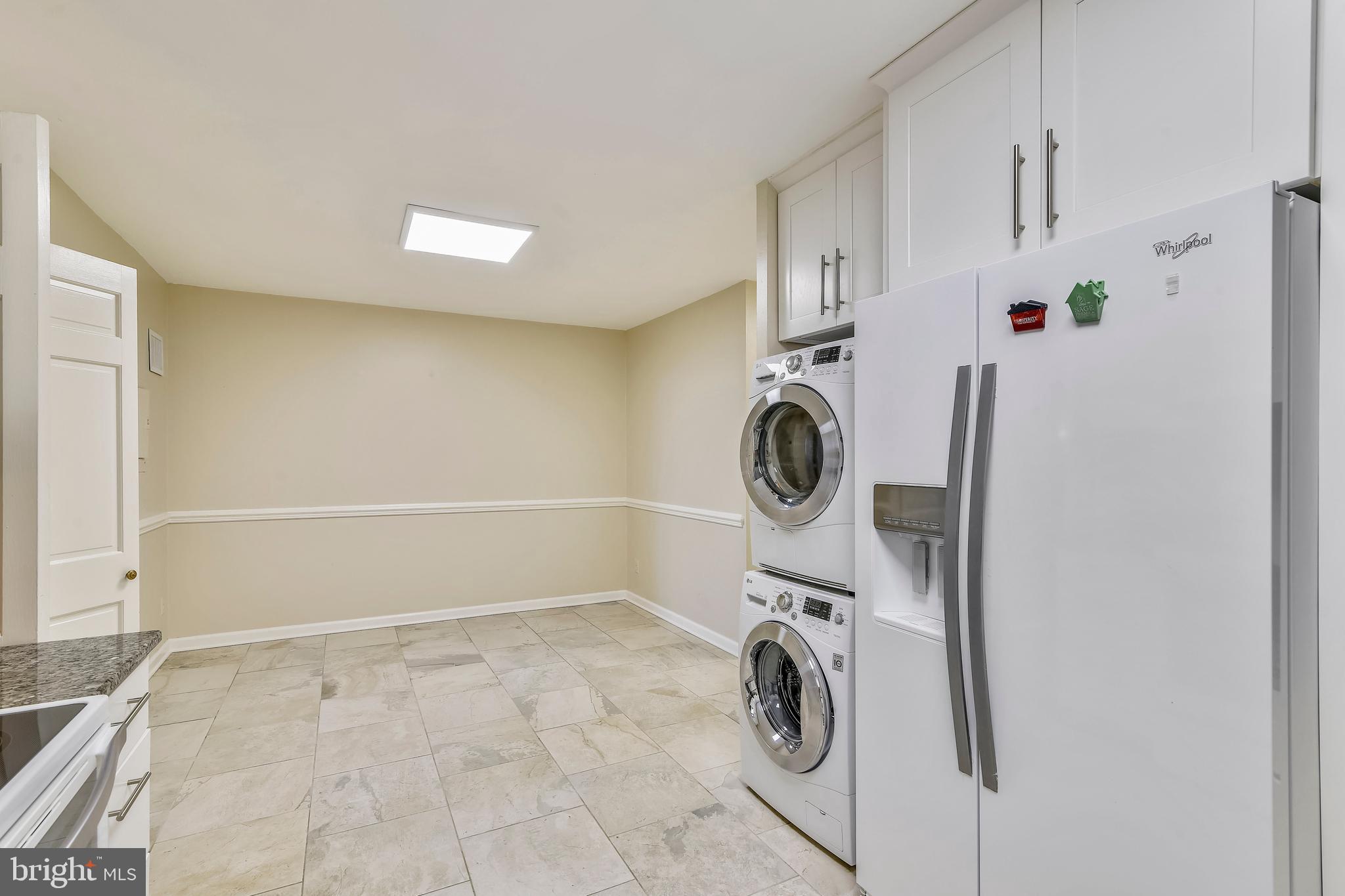 REGENCY AT MCLEAN - Residential Lease