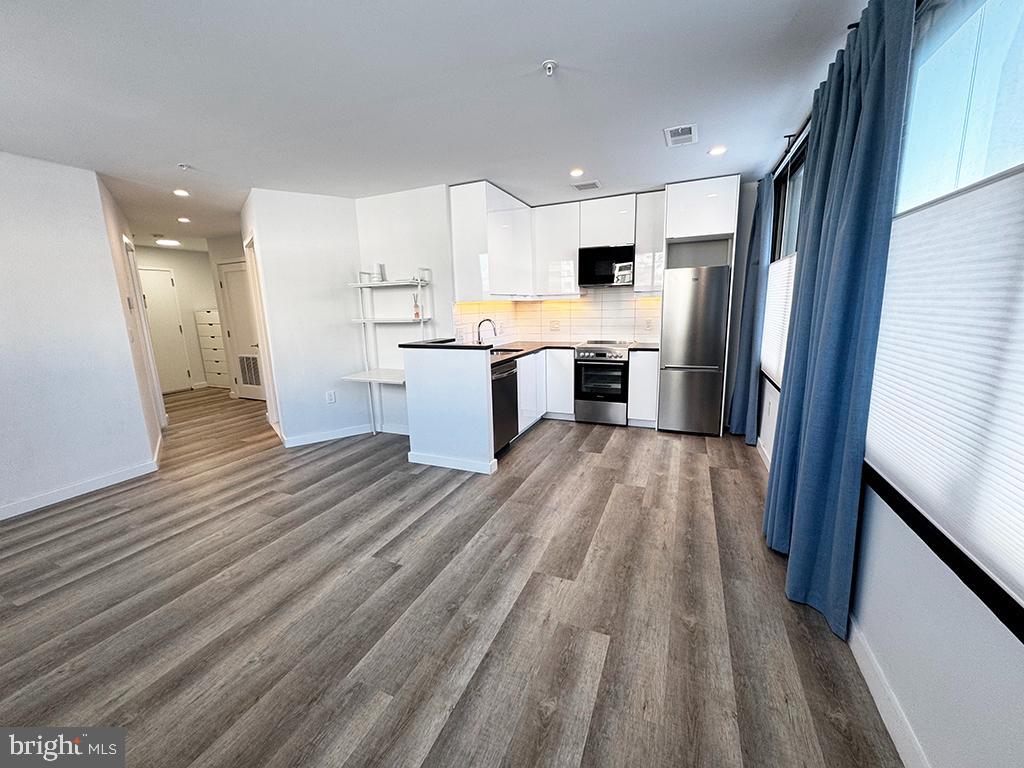 DOWNTOWN SILVER SPRING - Residential