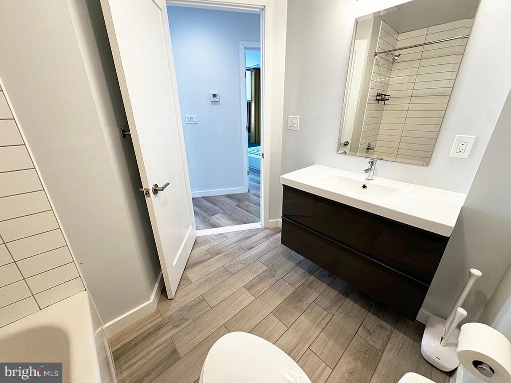 DOWNTOWN SILVER SPRING - Residential