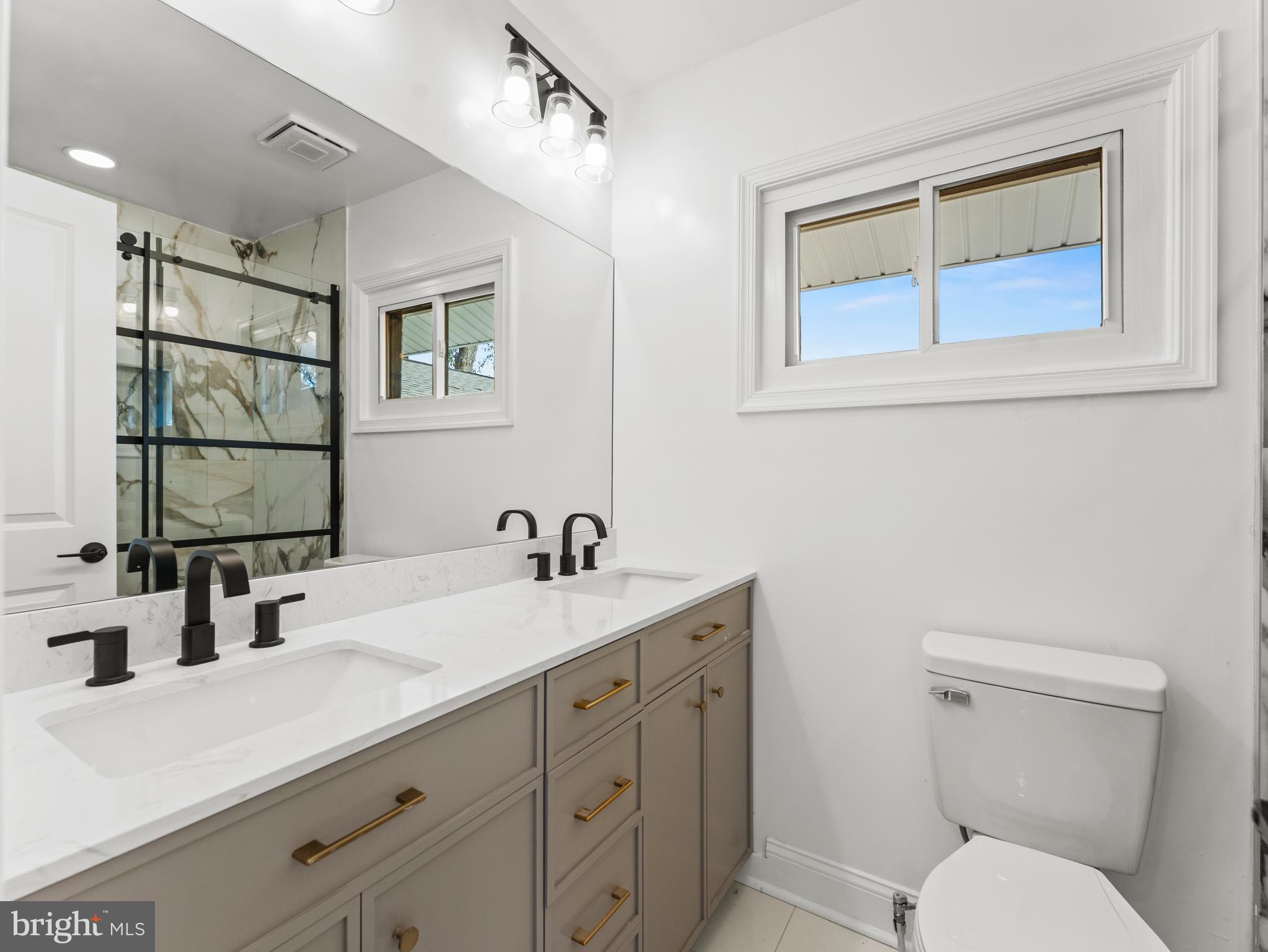 ROCART TERRACE - Residential