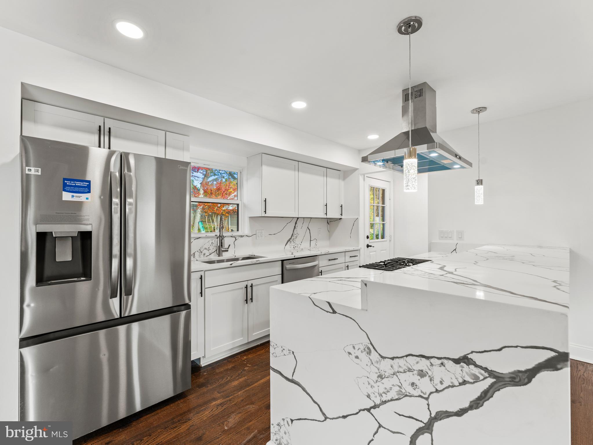 ROCART TERRACE - Residential