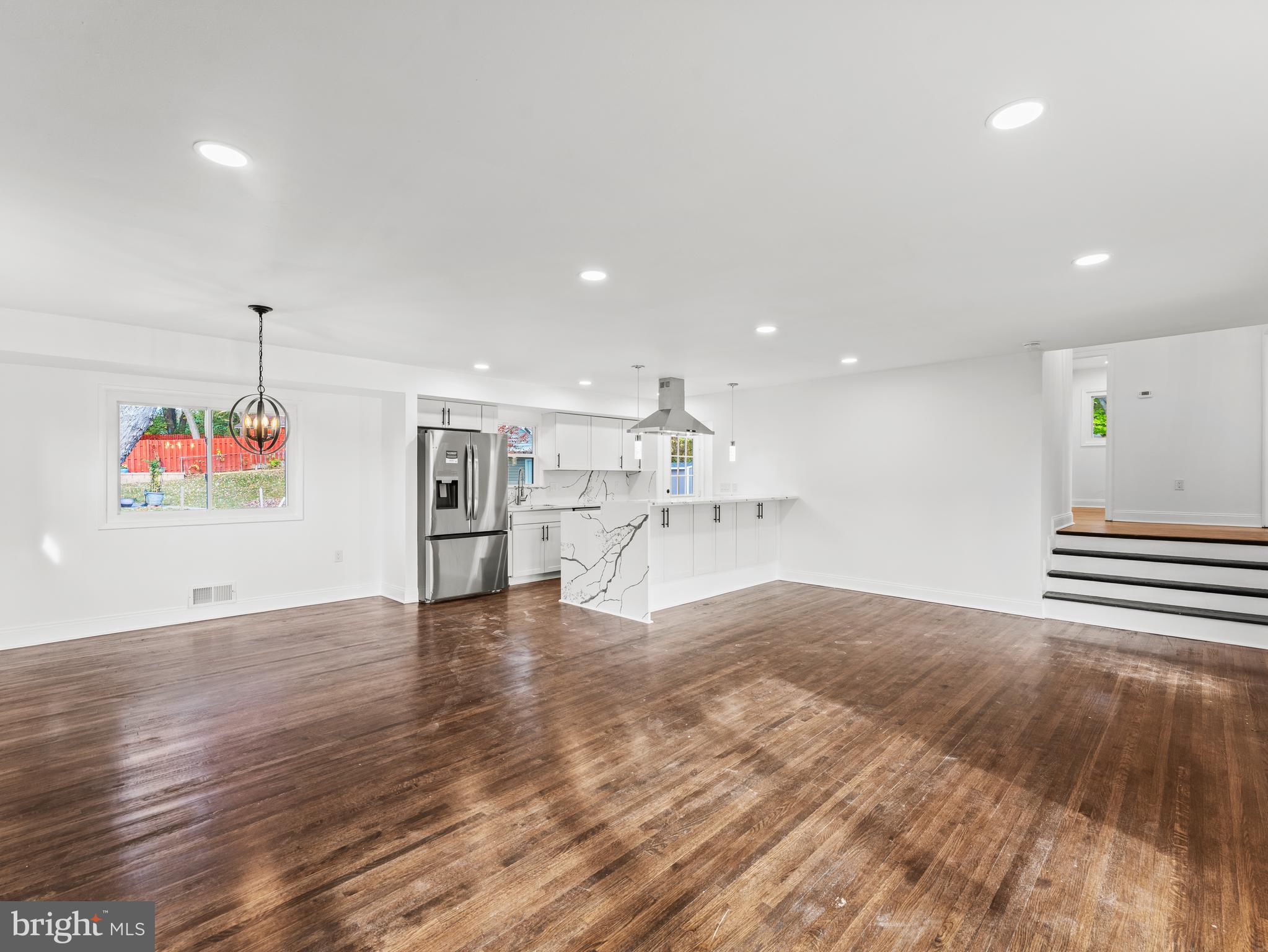 ROCART TERRACE - Residential