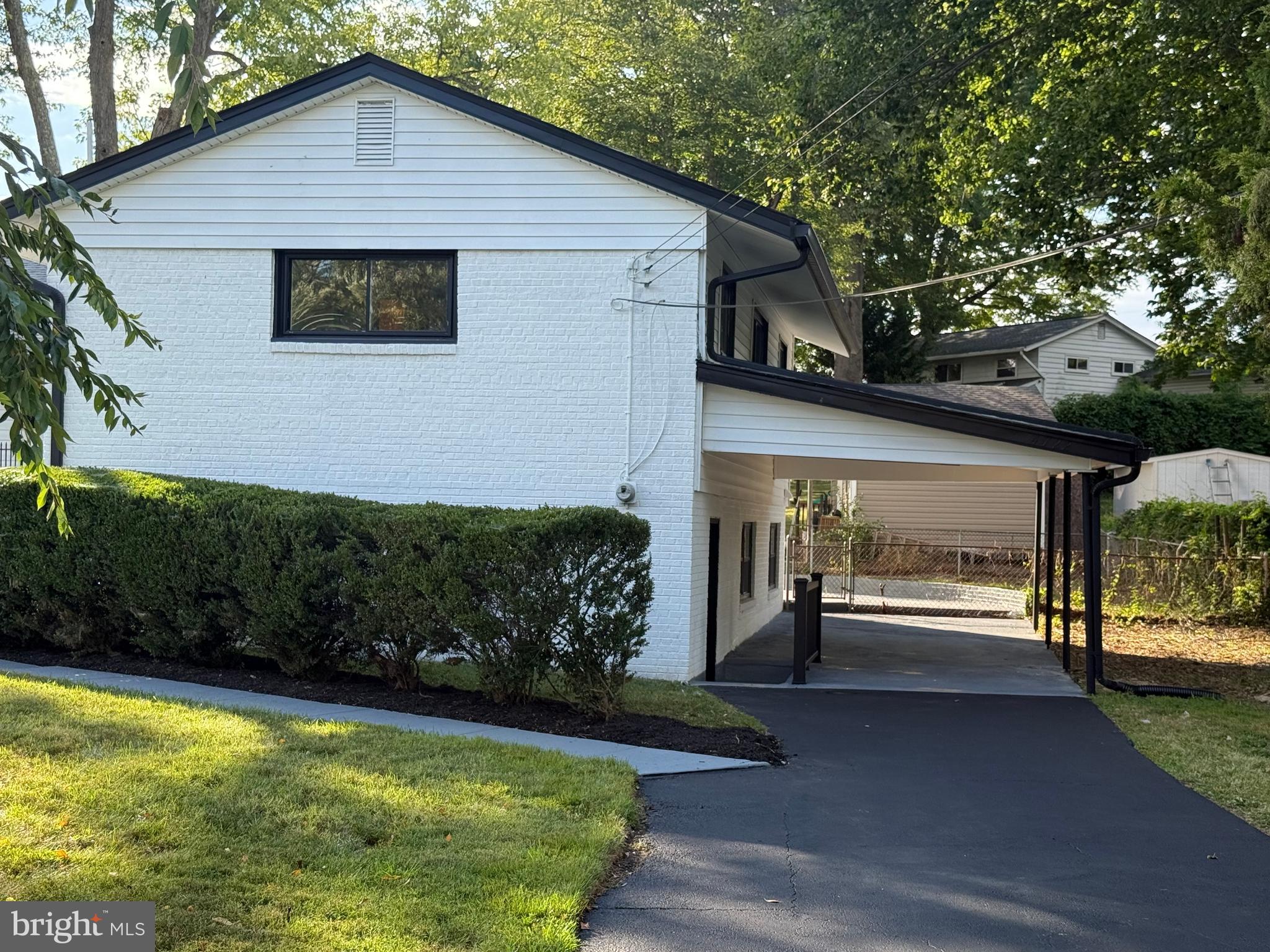 4722 BRISTOW DRIVE