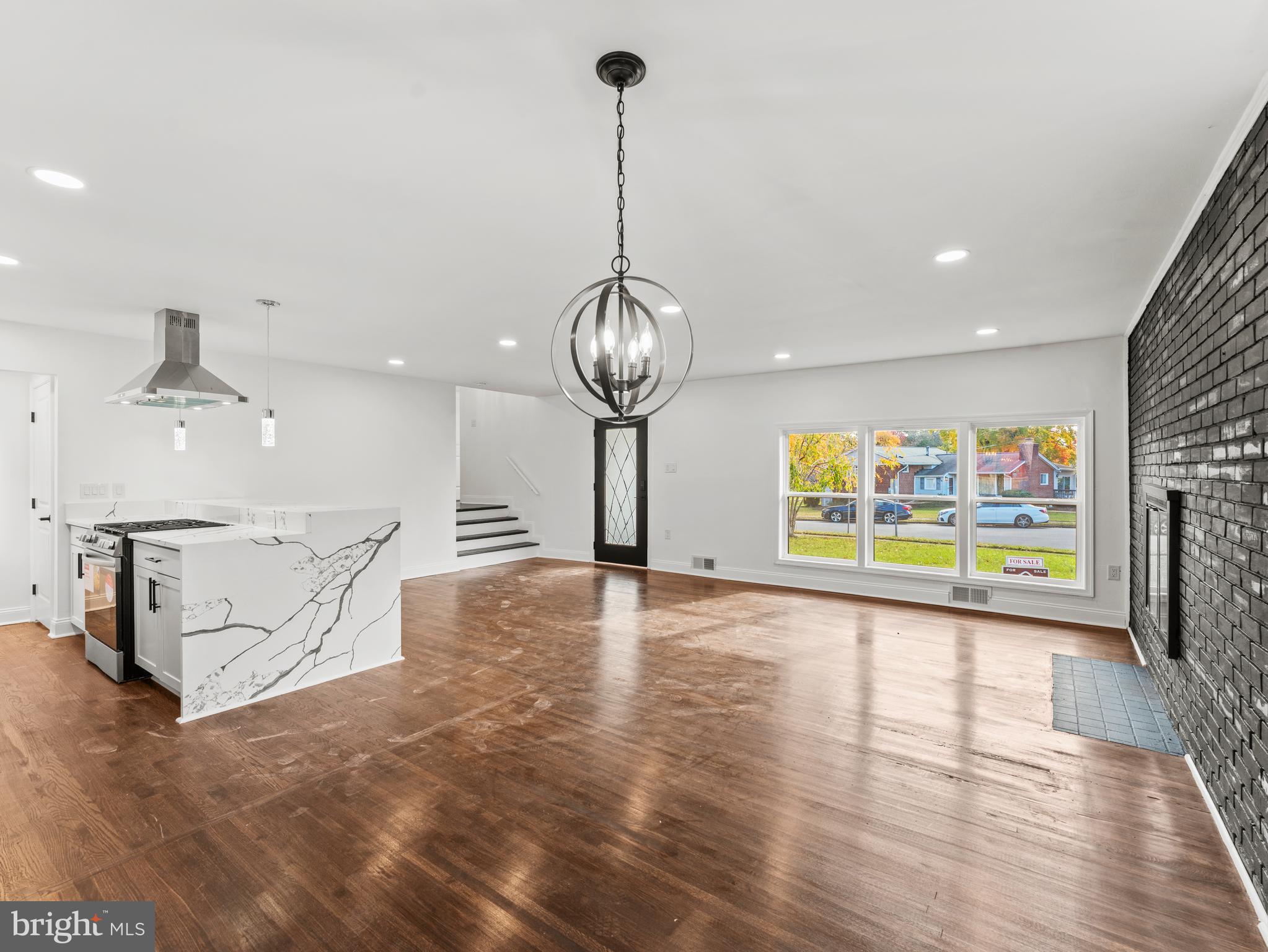 ROCART TERRACE - Residential