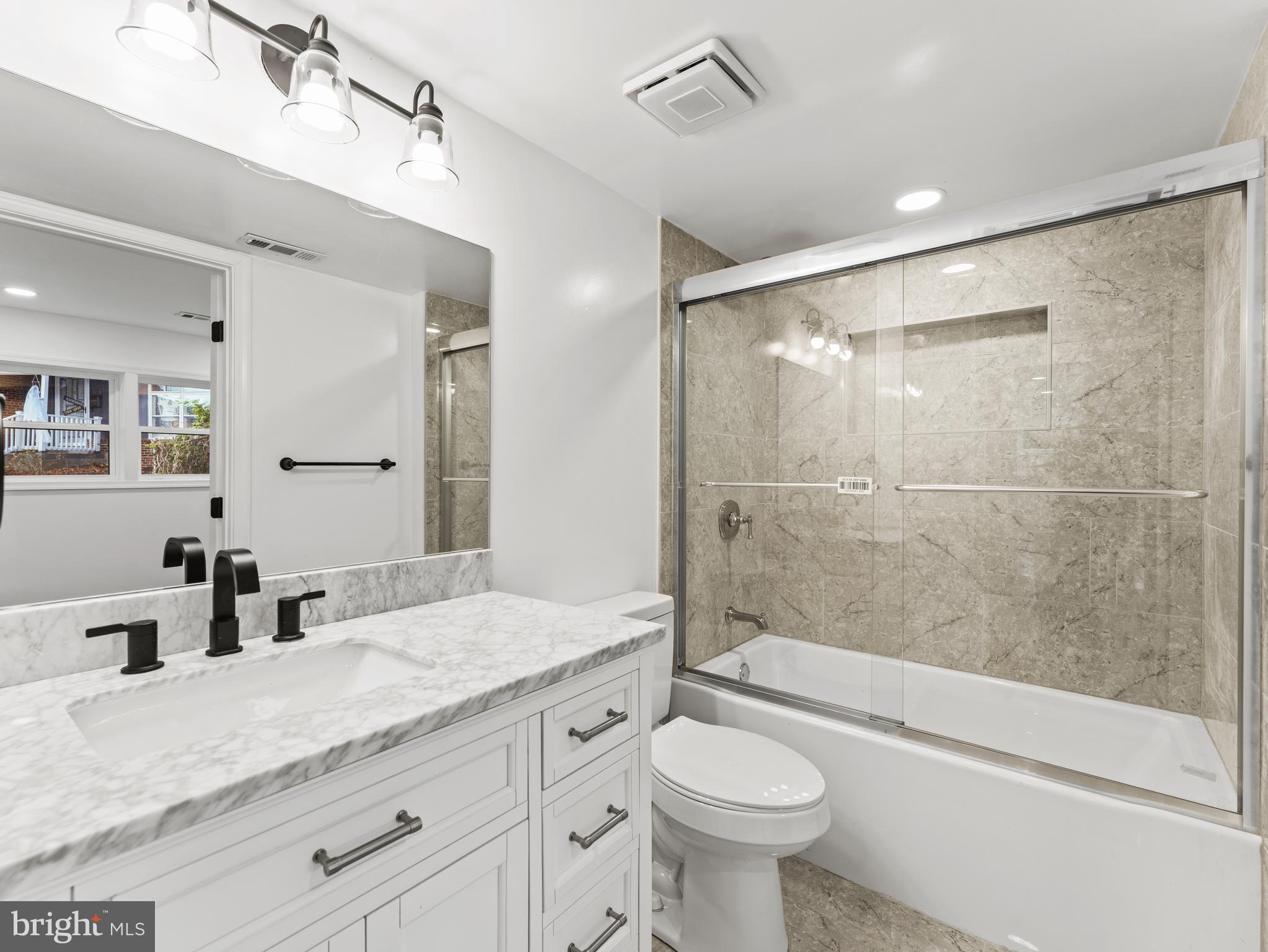 ROCART TERRACE - Residential