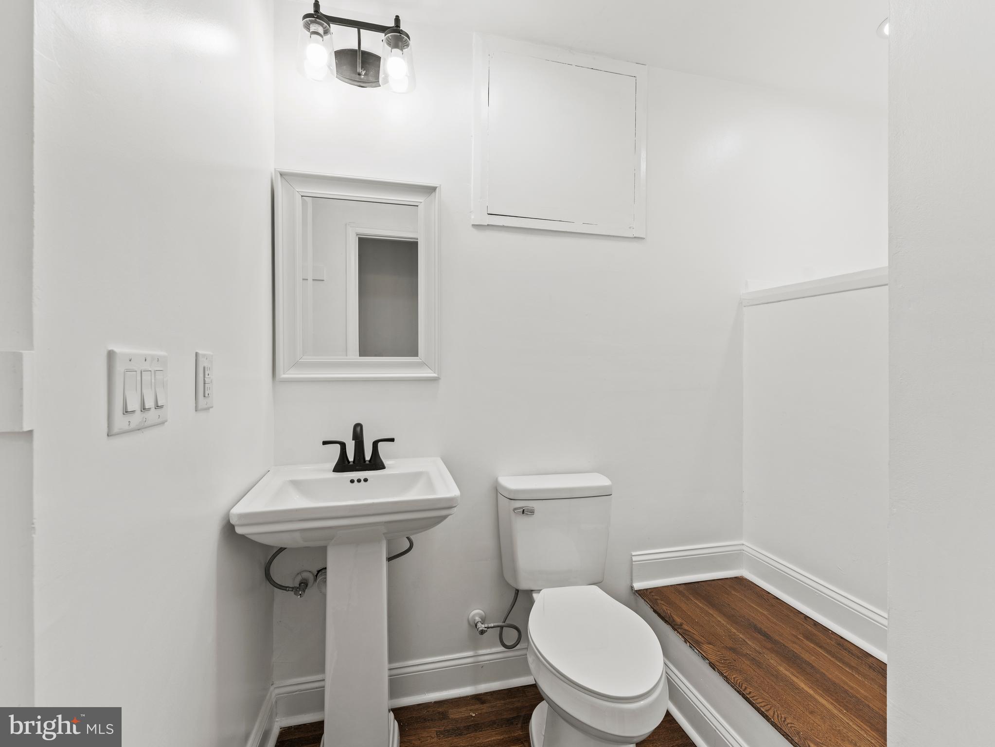 ROCART TERRACE - Residential