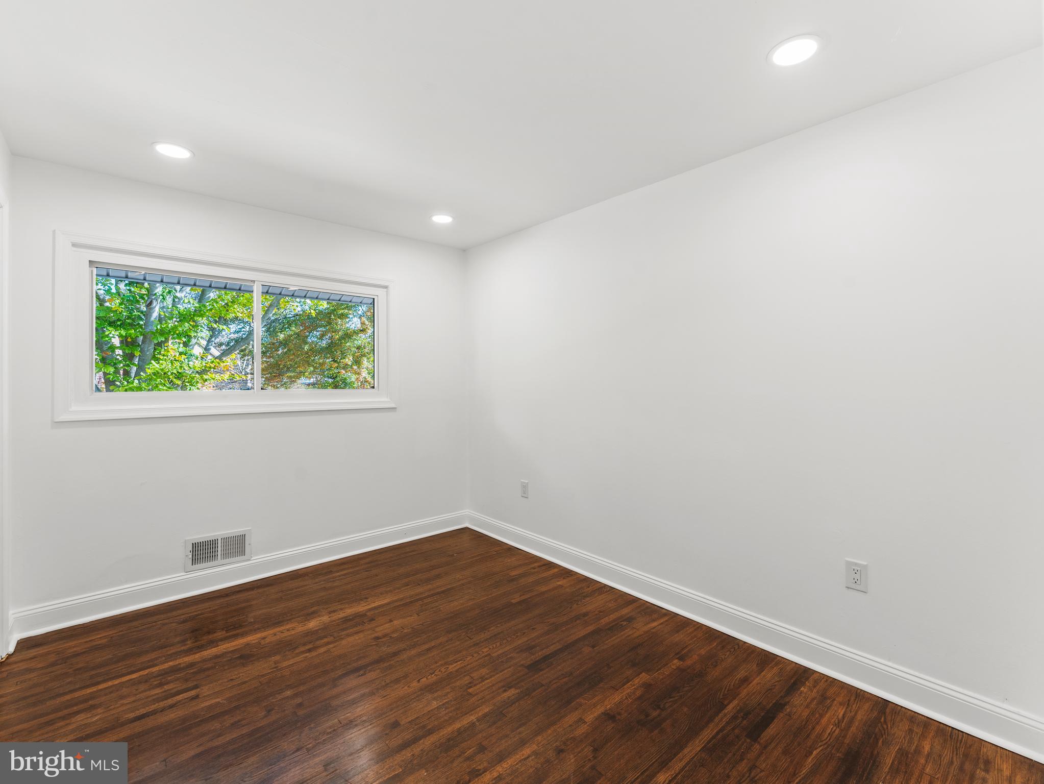 ROCART TERRACE - Residential