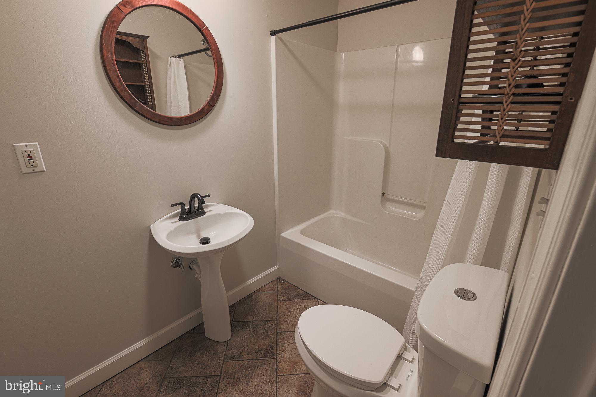 GUNPOWDER VALLEY ESTATES - Residential