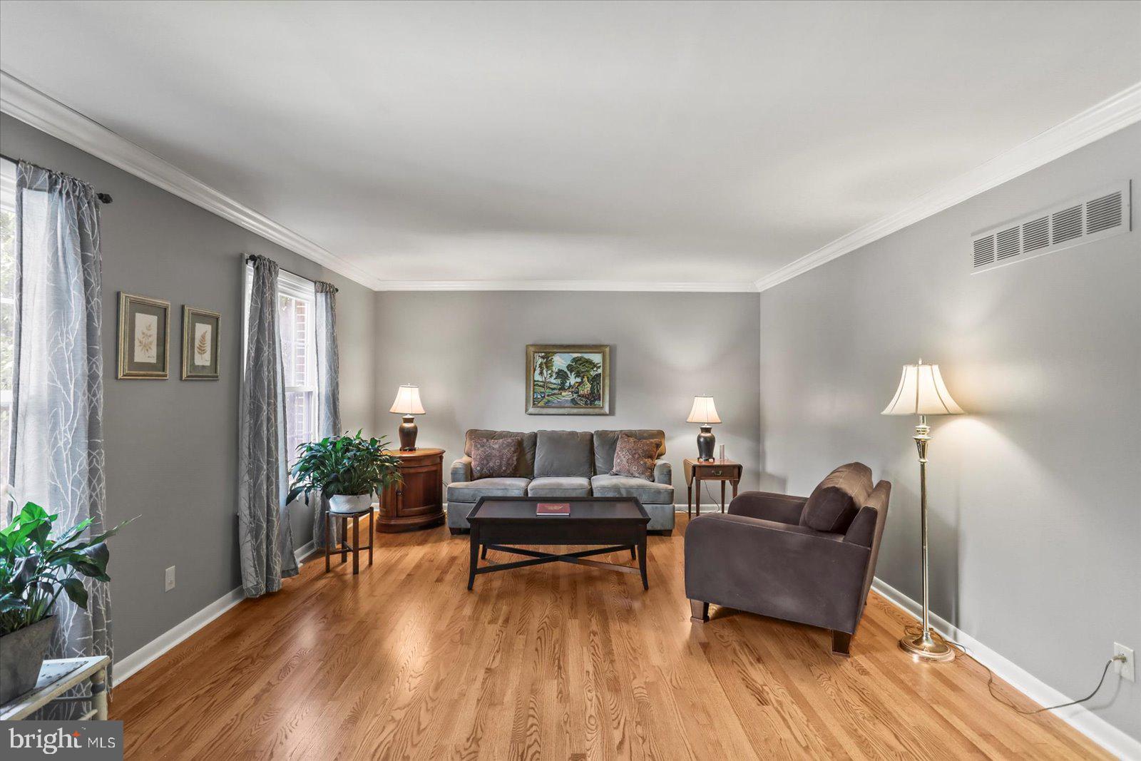 565 MAYWOOD ROAD