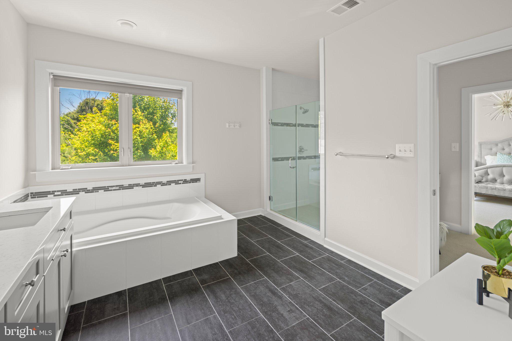 WOODSON SQUARE - Residential