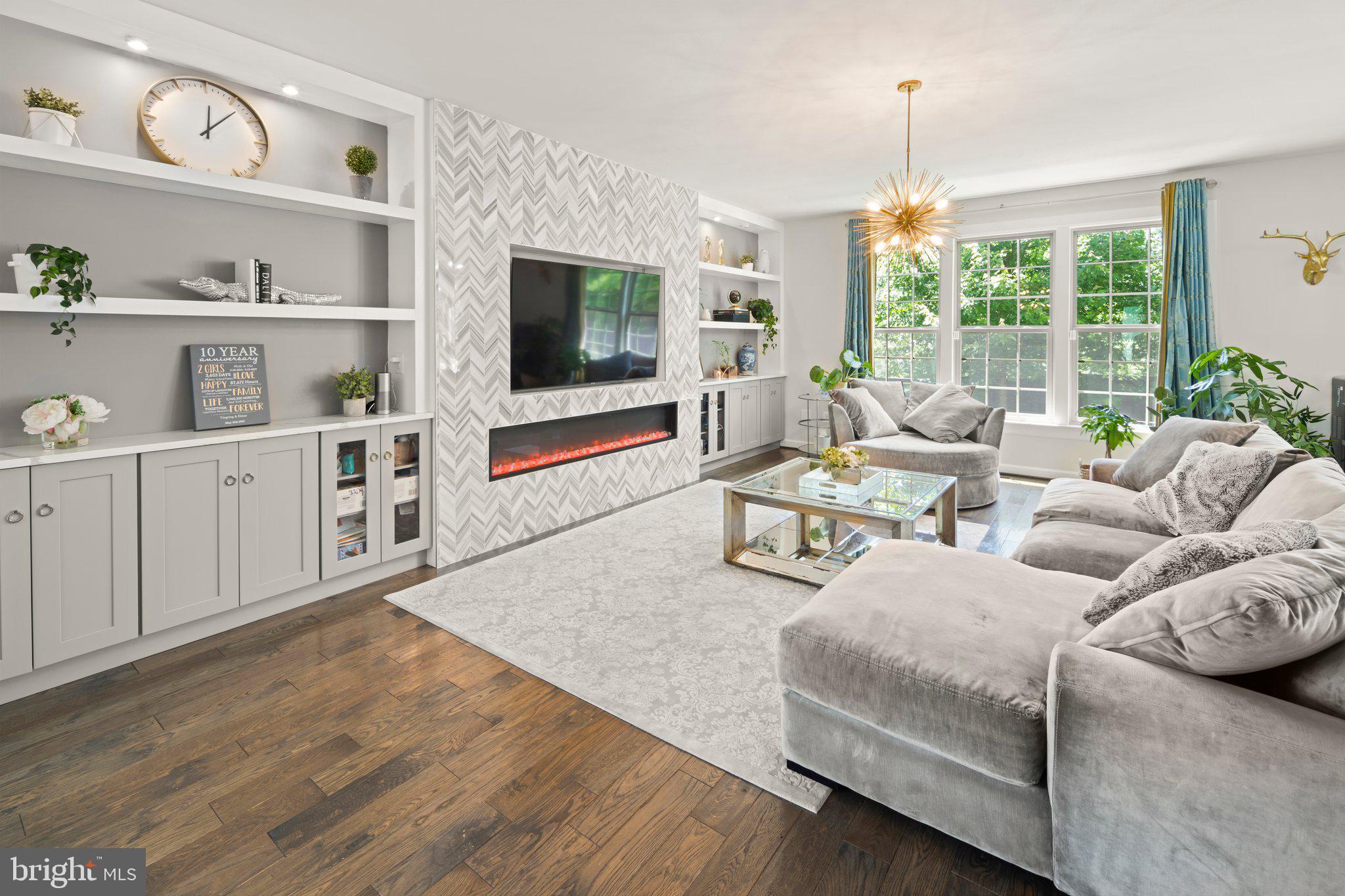 WOODSON SQUARE - Residential