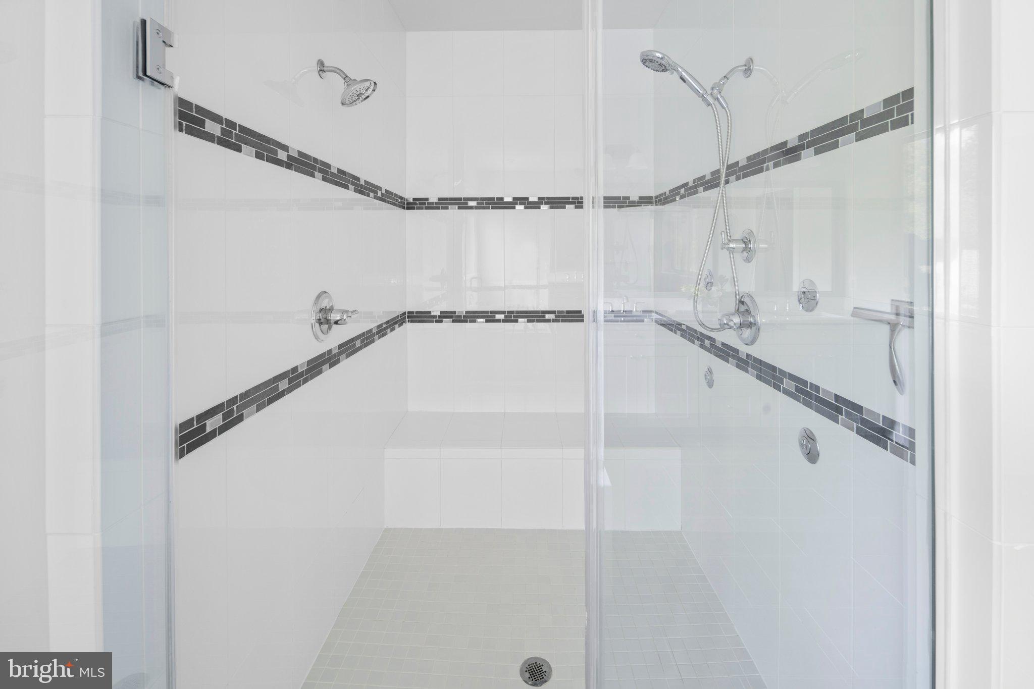 WOODSON SQUARE - Residential