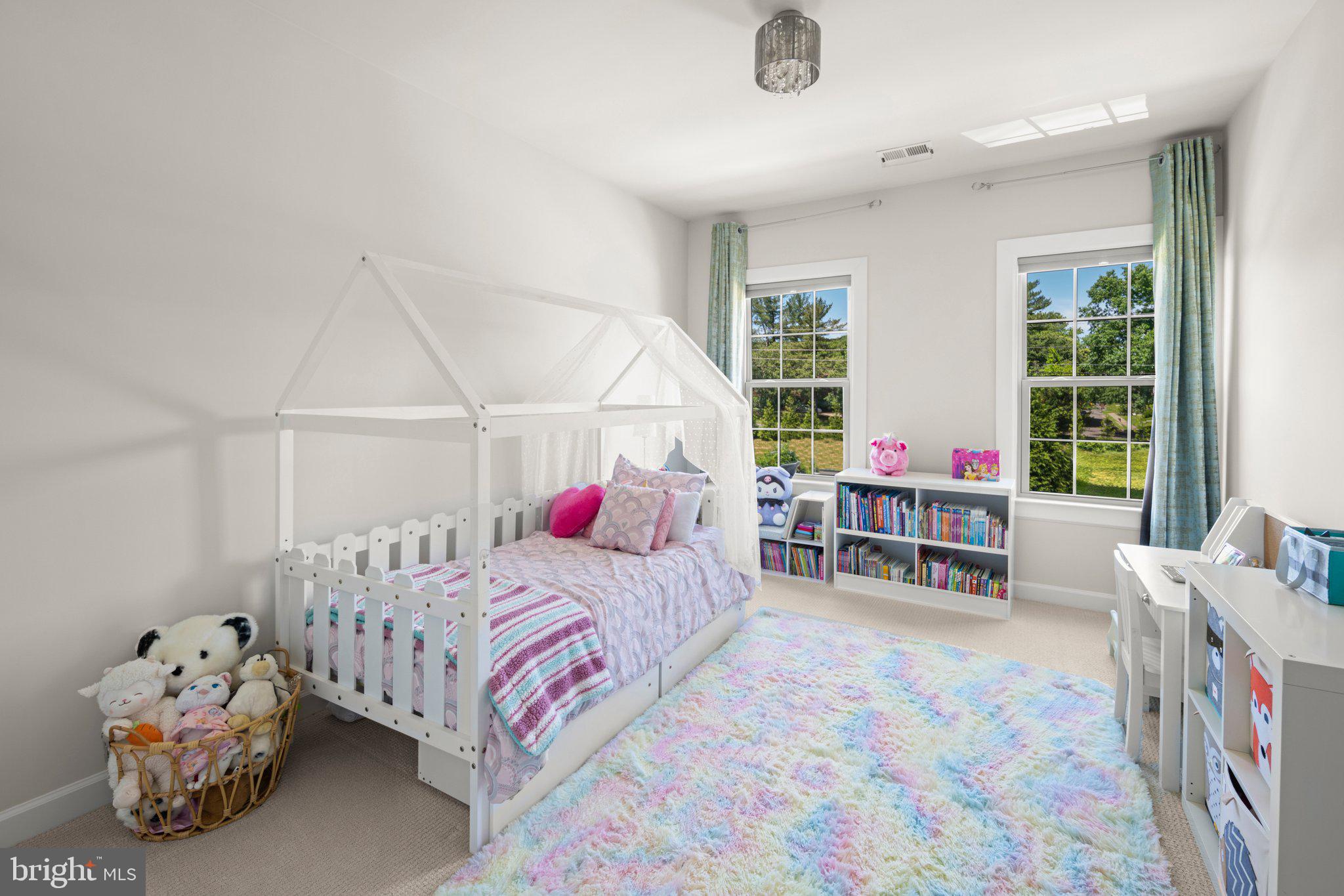 WOODSON SQUARE - Residential