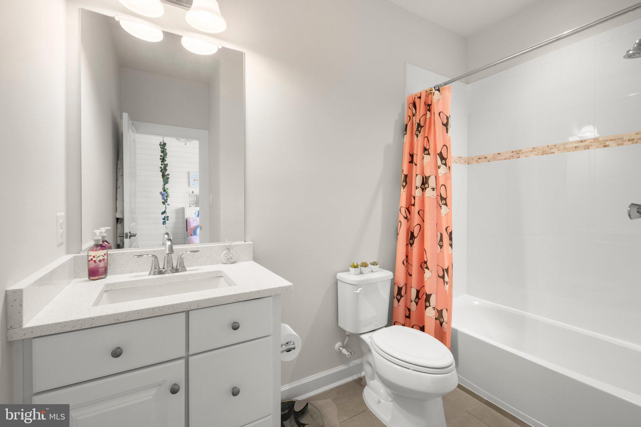 WOODSON SQUARE - Residential