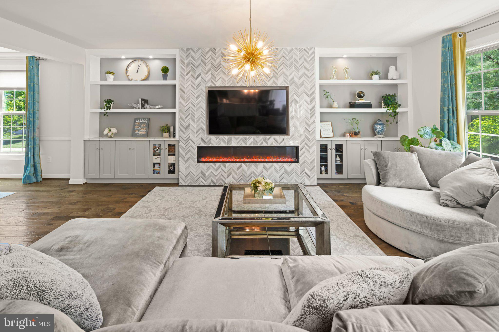 WOODSON SQUARE - Residential