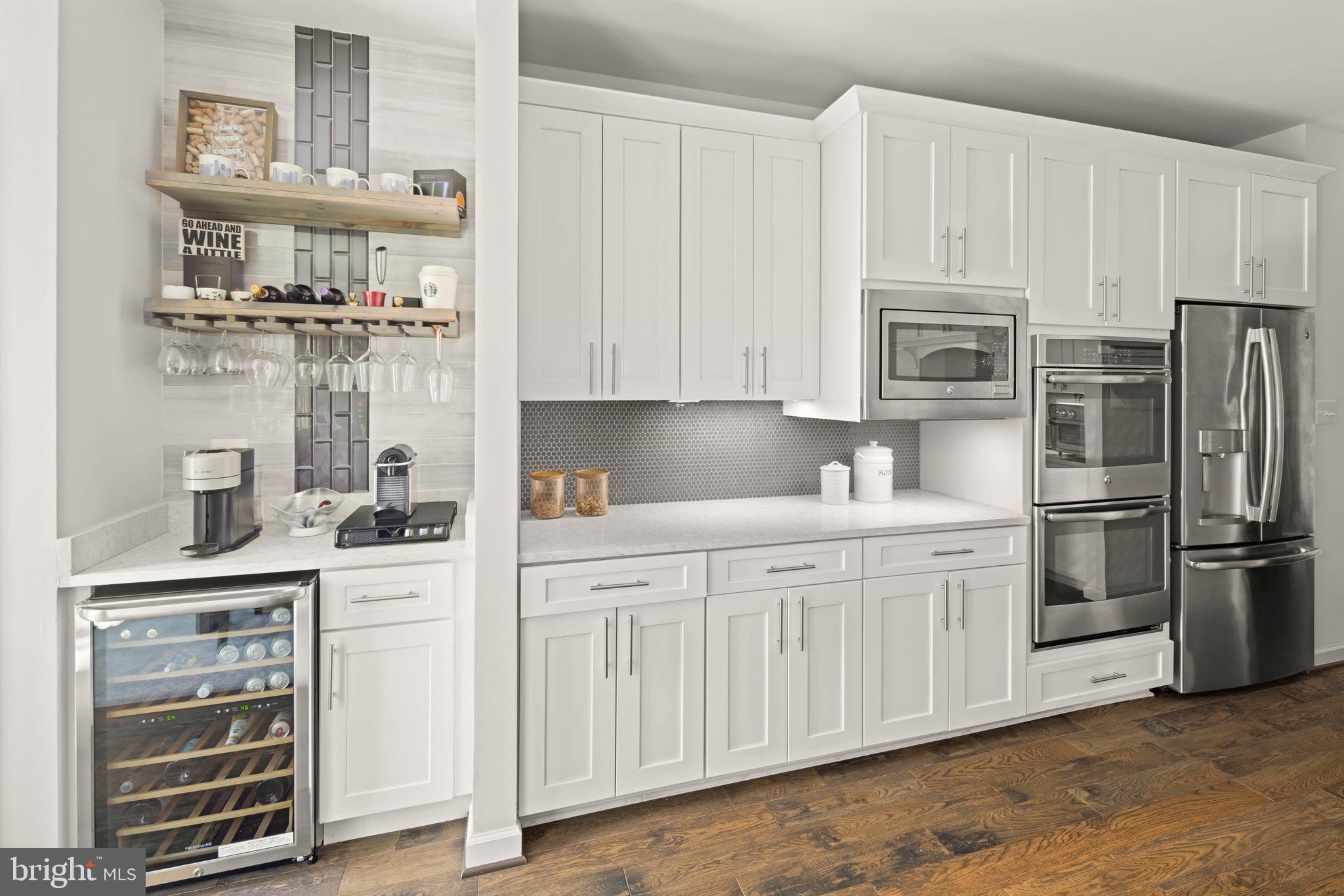 WOODSON SQUARE - Residential