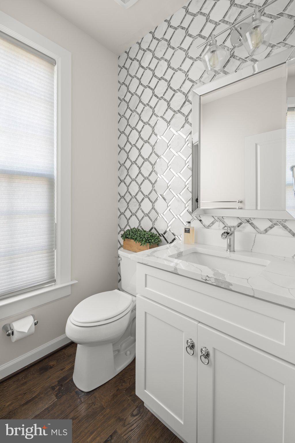 WOODSON SQUARE - Residential