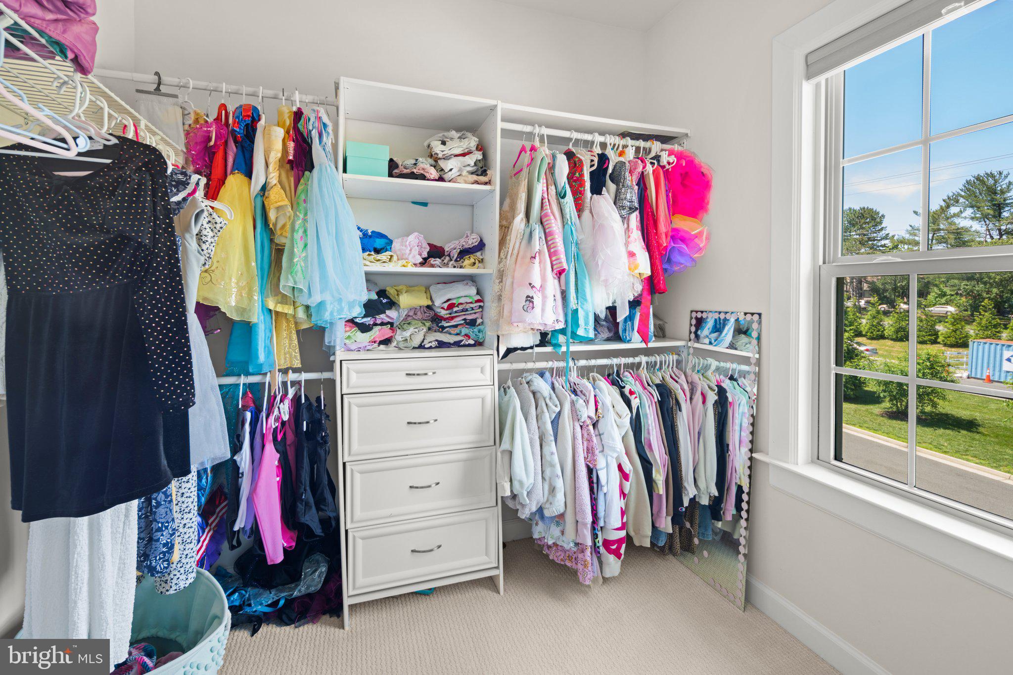 WOODSON SQUARE - Residential