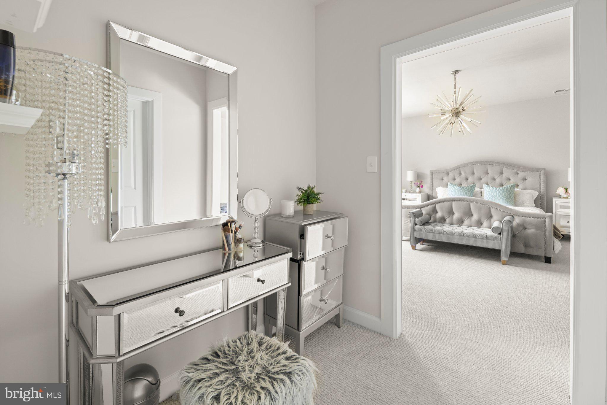 WOODSON SQUARE - Residential