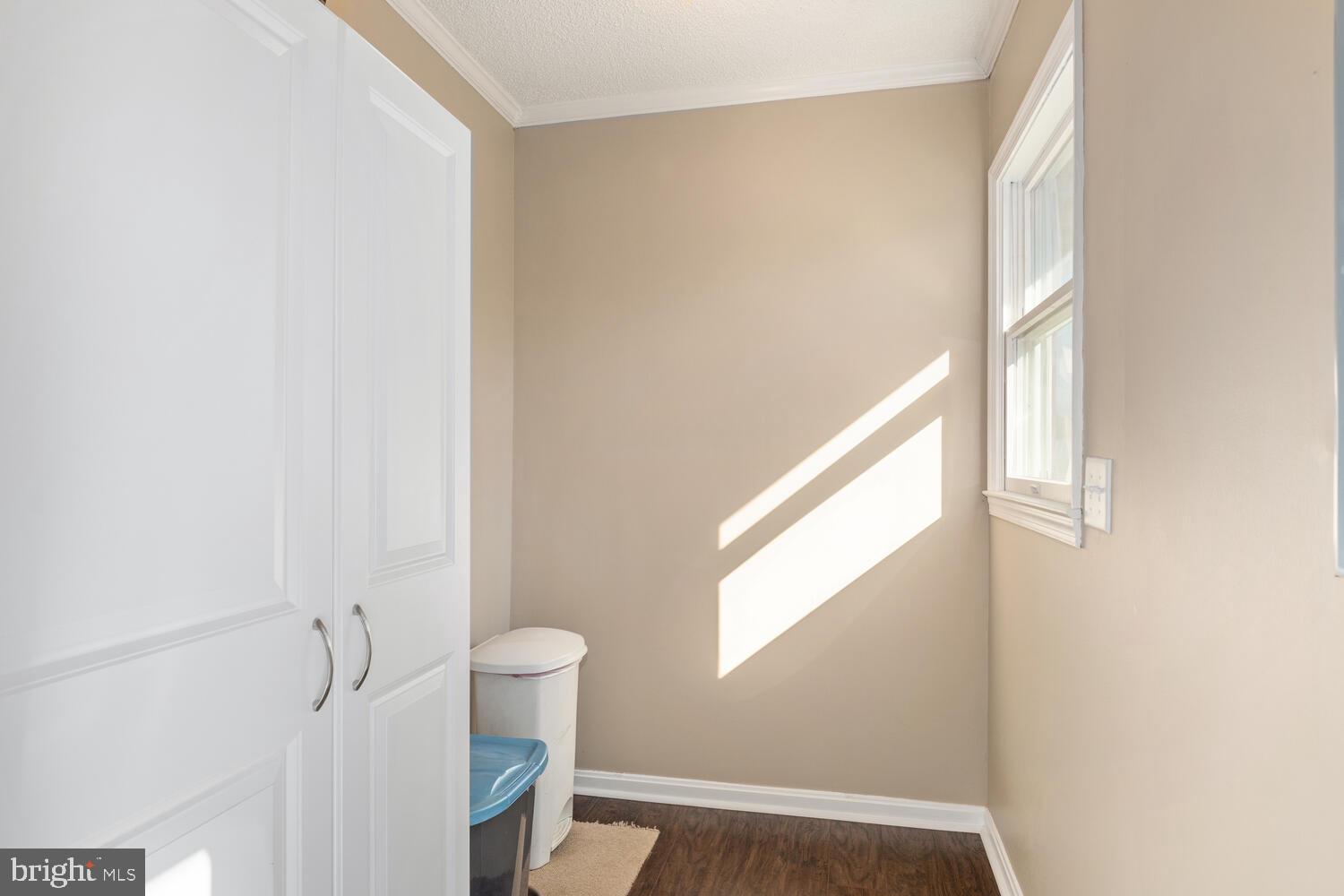 HILLSBORO ESTATES - Residential