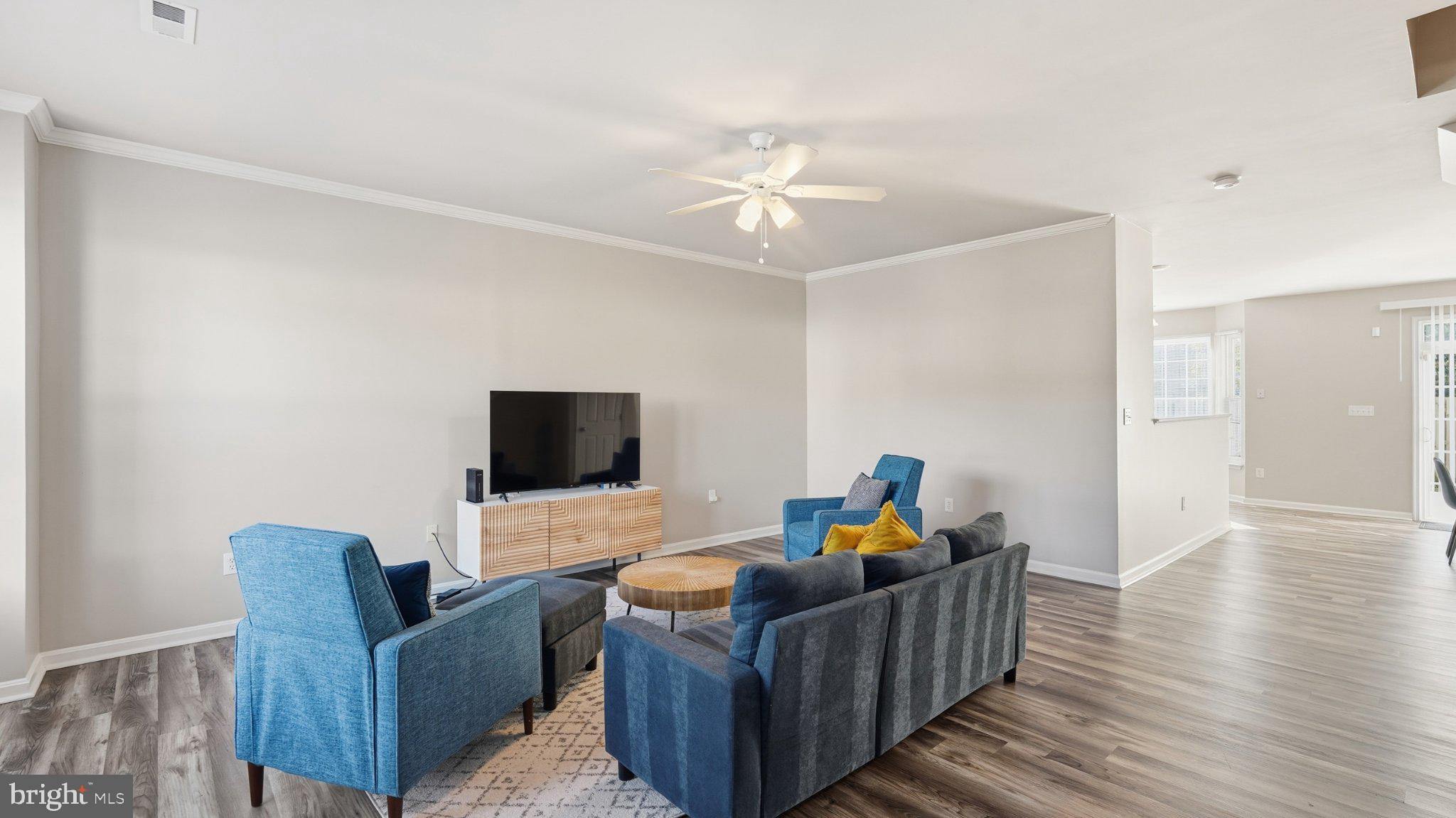 5147 MALLARDS LANDING DR DRIVE