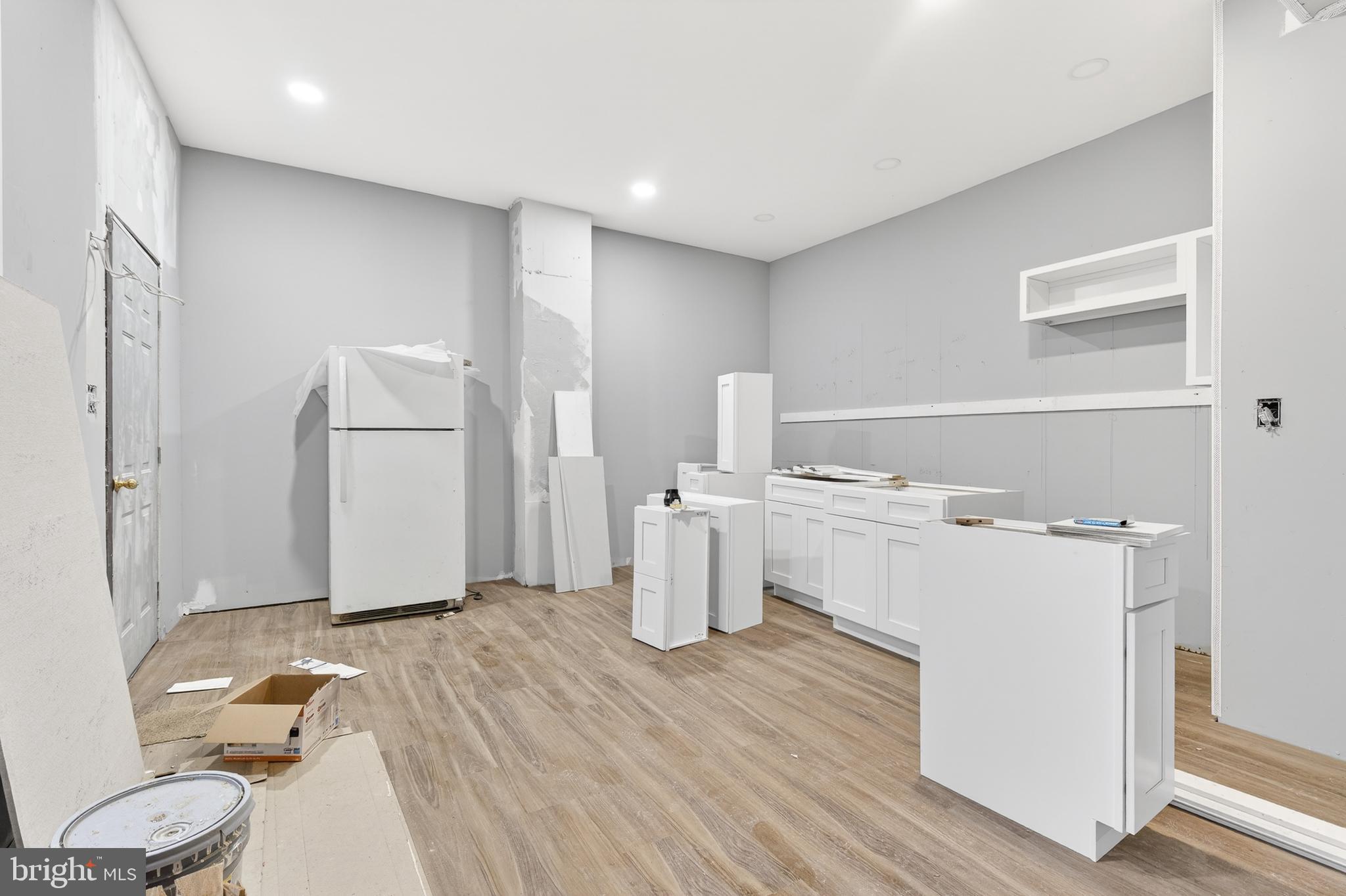 CBD- CENTRAL BUSINESS DIS - Commercial Sale