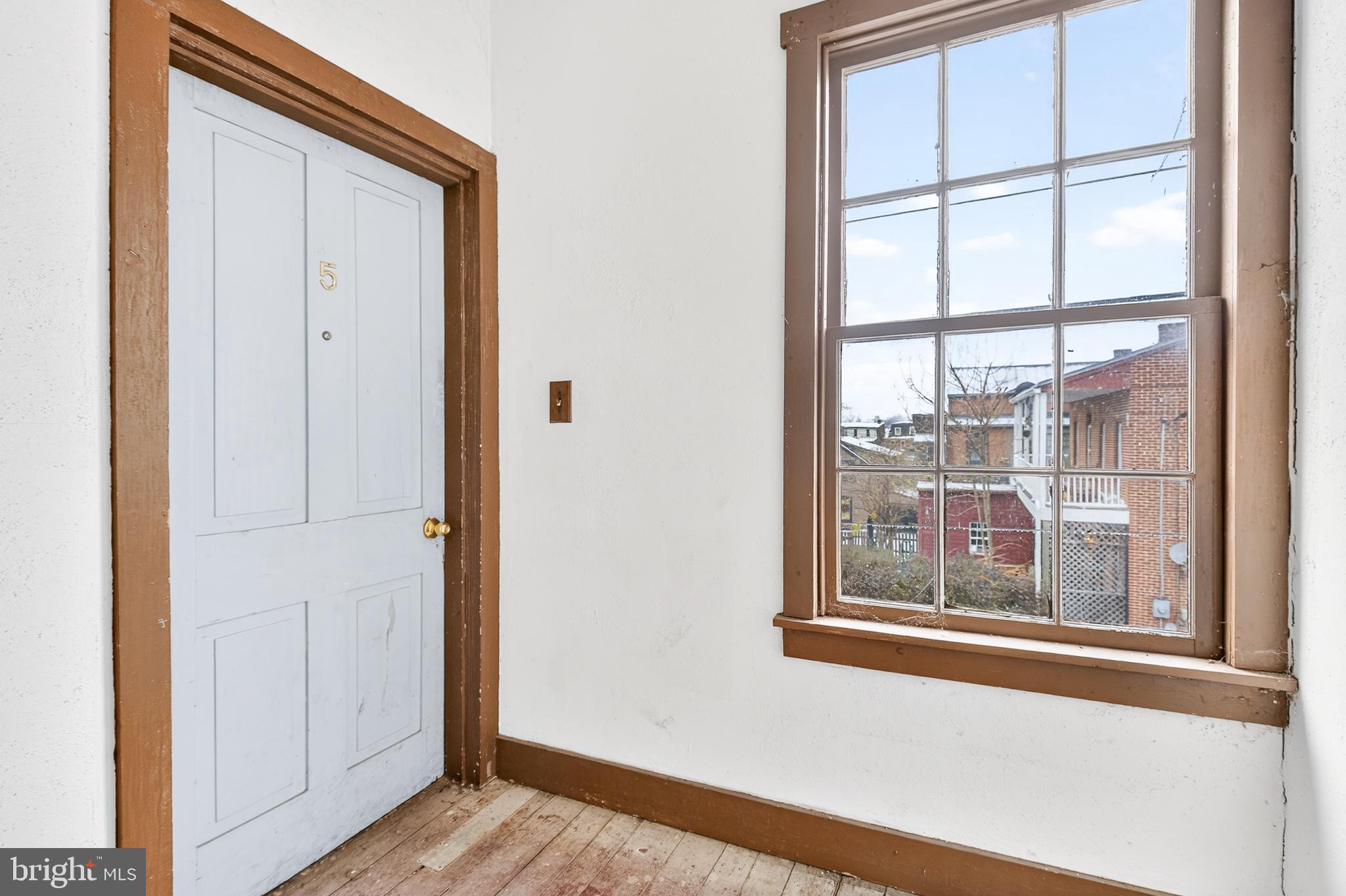 CBD- CENTRAL BUSINESS DIS - Commercial Sale