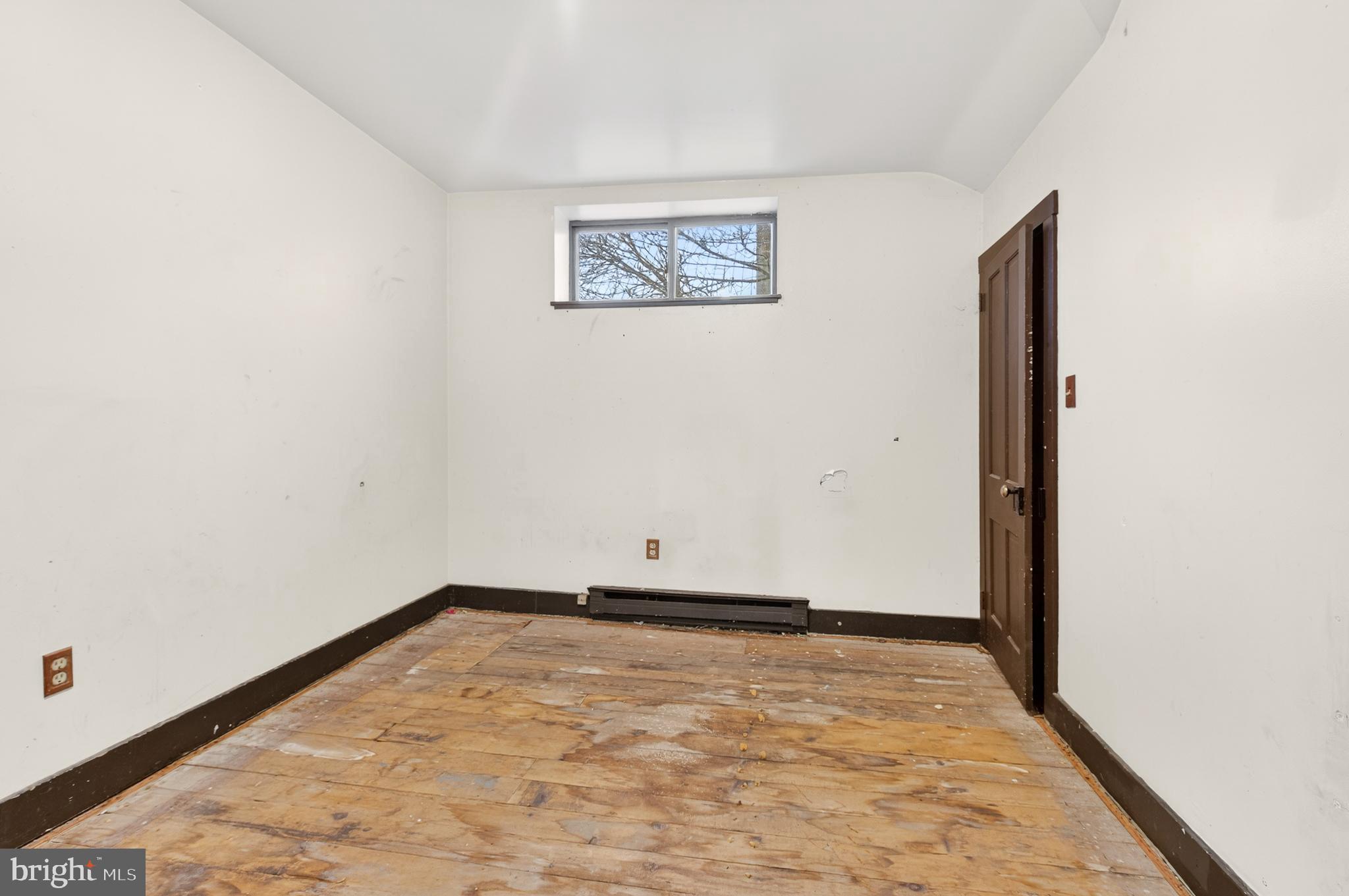 CBD- CENTRAL BUSINESS DIS - Commercial Sale