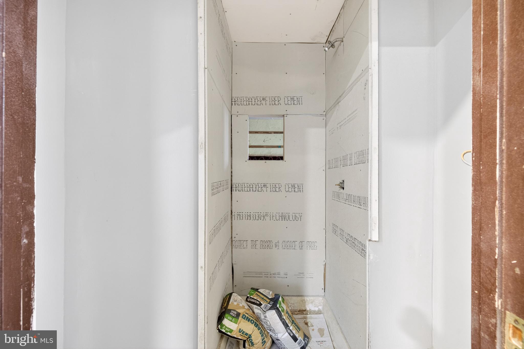 CBD- CENTRAL BUSINESS DIS - Commercial Sale