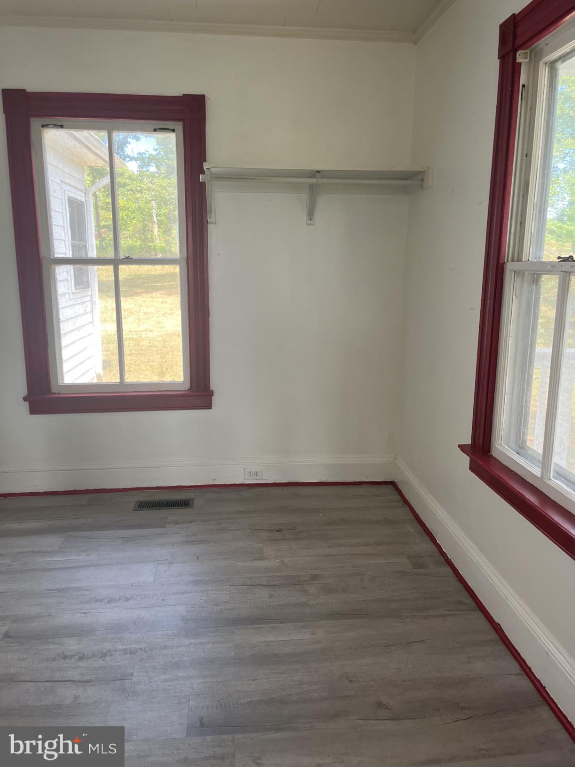 GREEN SPRINGS - Farm