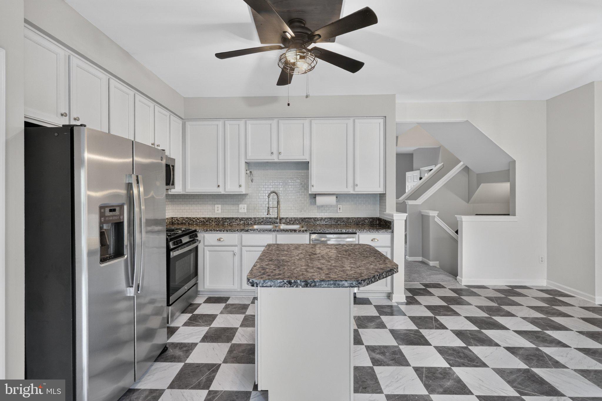 43028 GOLF VIEW DRIVE