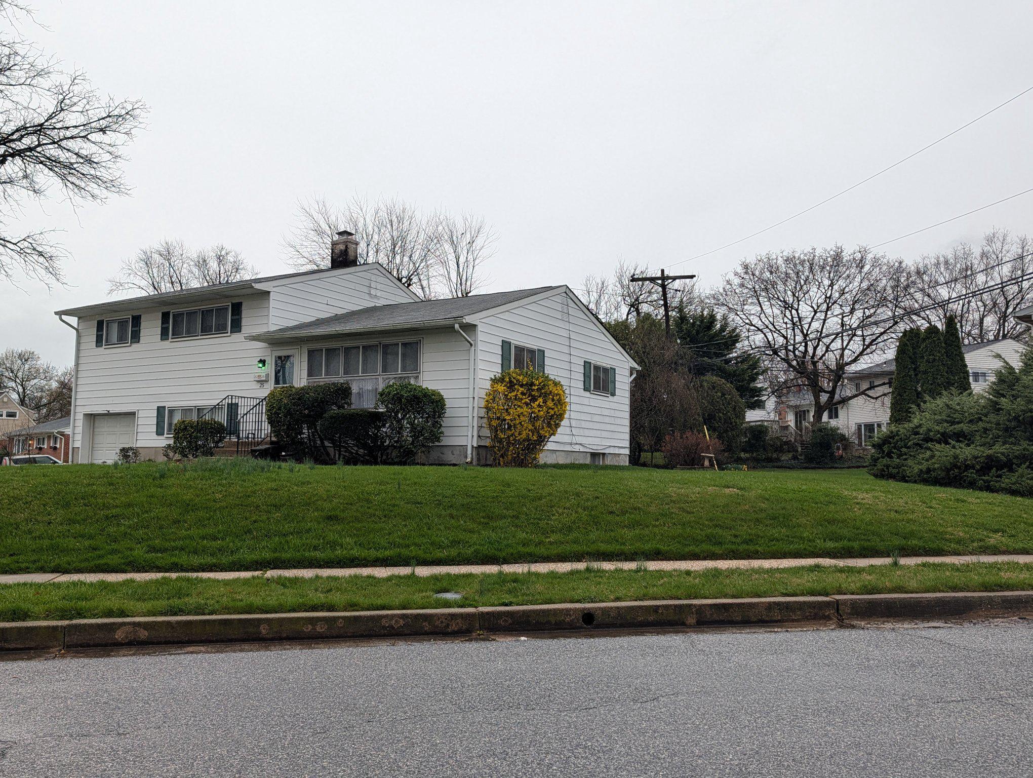 YORK MANOR - Residential