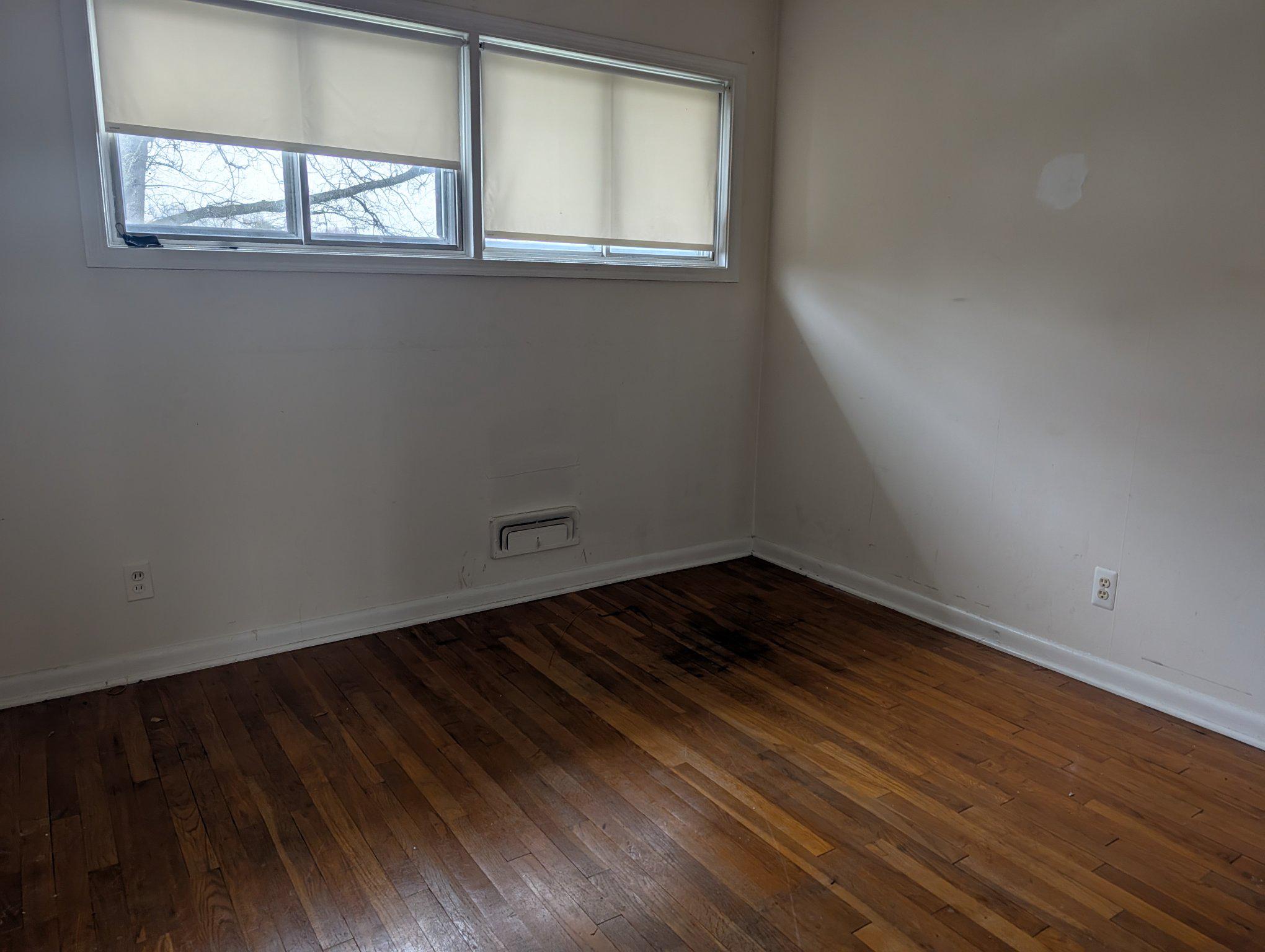 YORK MANOR - Residential