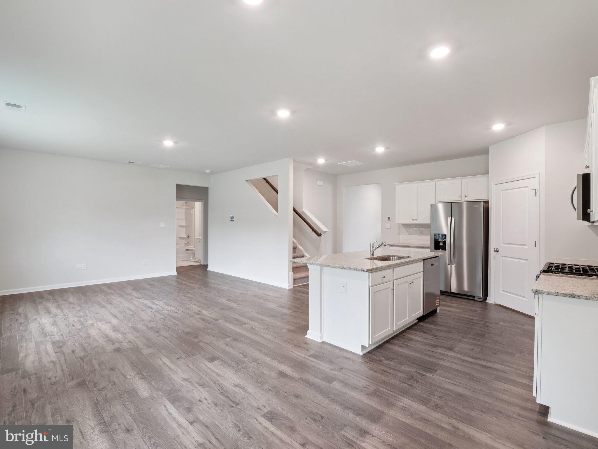 GREEN SPRING ESTATES - Residential