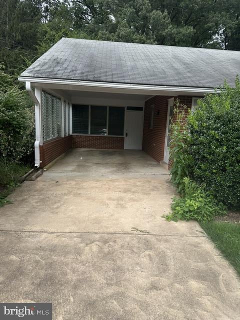 6426 NOBLE DRIVE