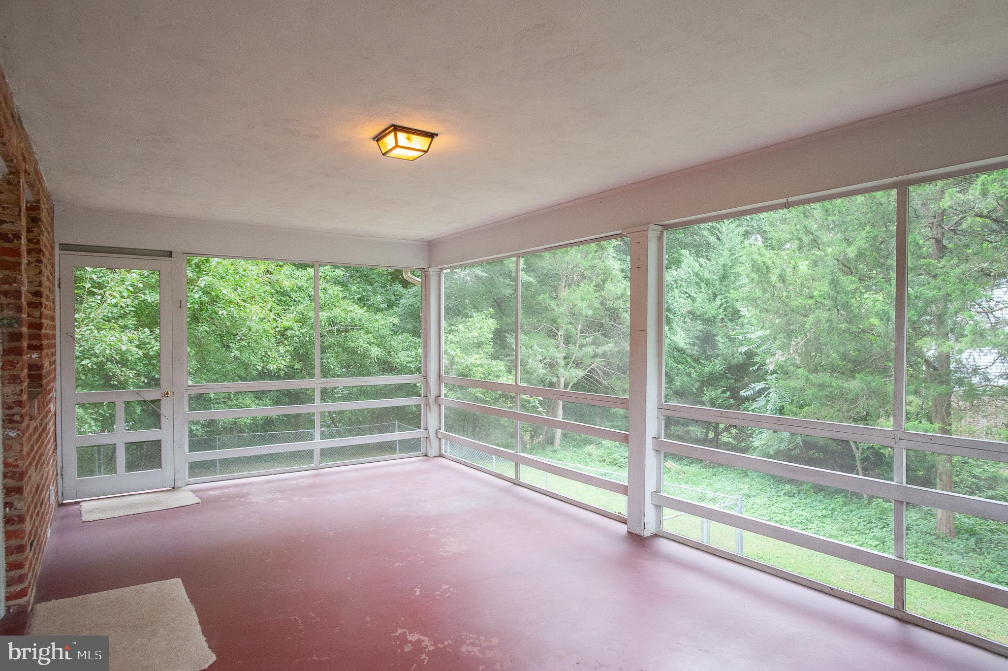 WALHAVEN - Residential Lease