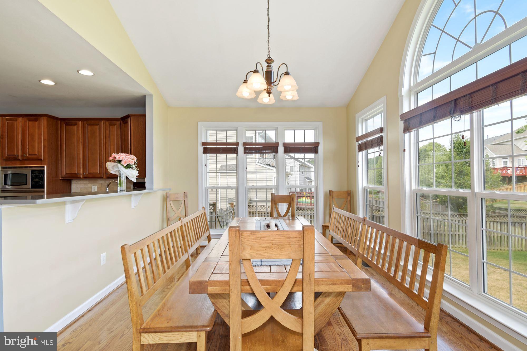 EAGLES POINTE - Residential