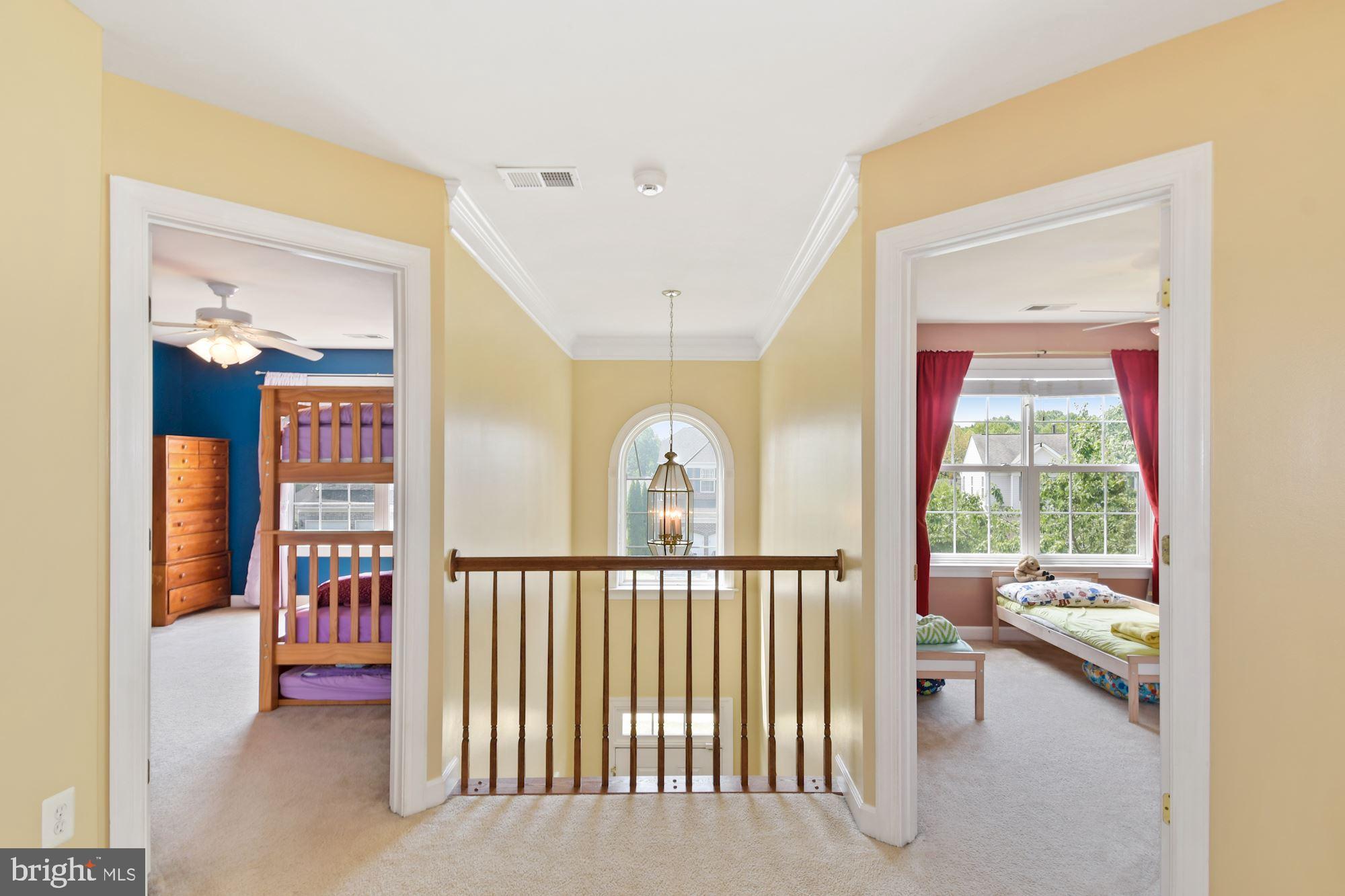 EAGLES POINTE - Residential