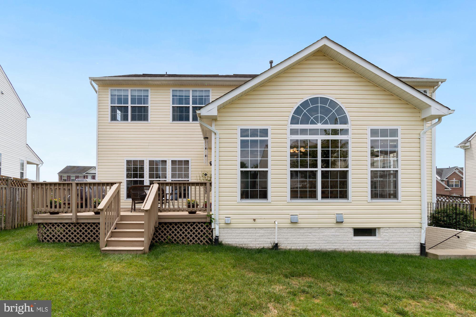 EAGLES POINTE - Residential