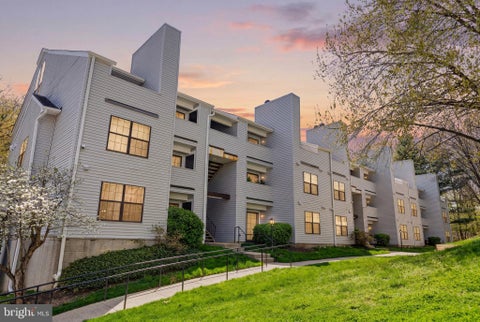 Condo For Sale - 1637 Carriage House Terrace #I<br/> SILVER SPRING, MD 20904