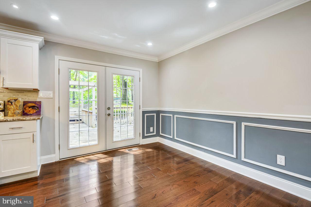 HUNTERS POINTE - Residential