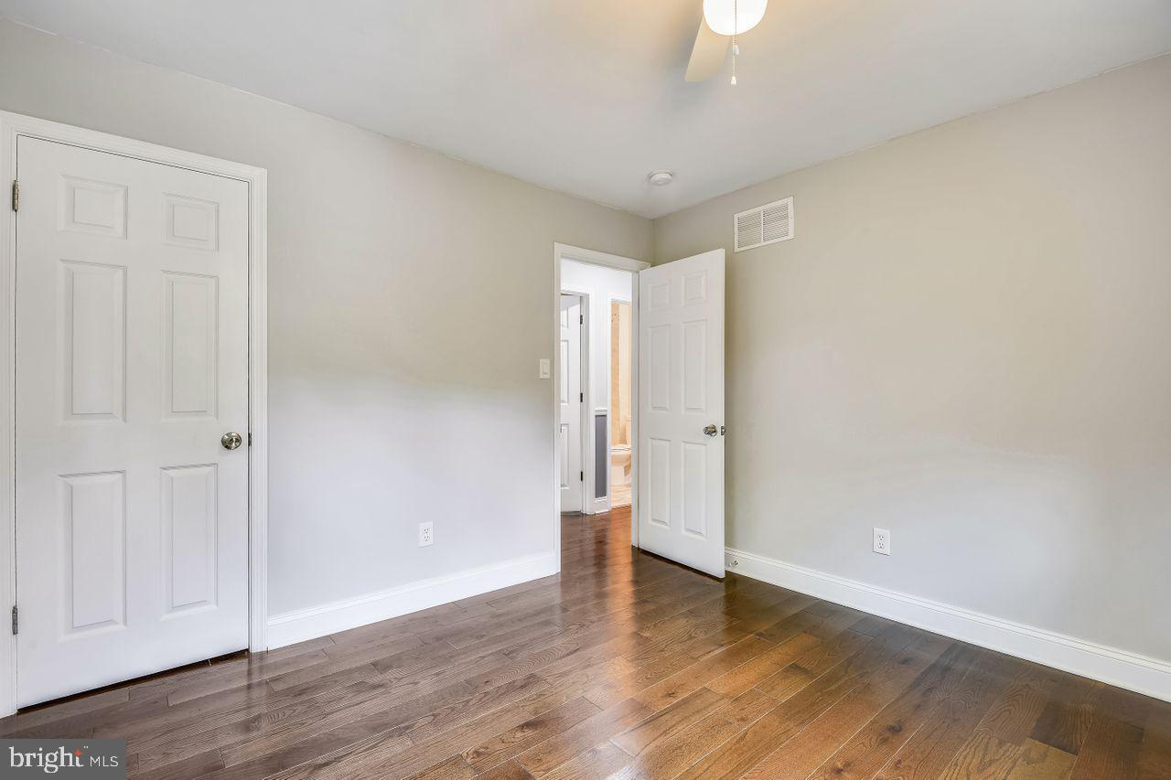 HUNTERS POINTE - Residential