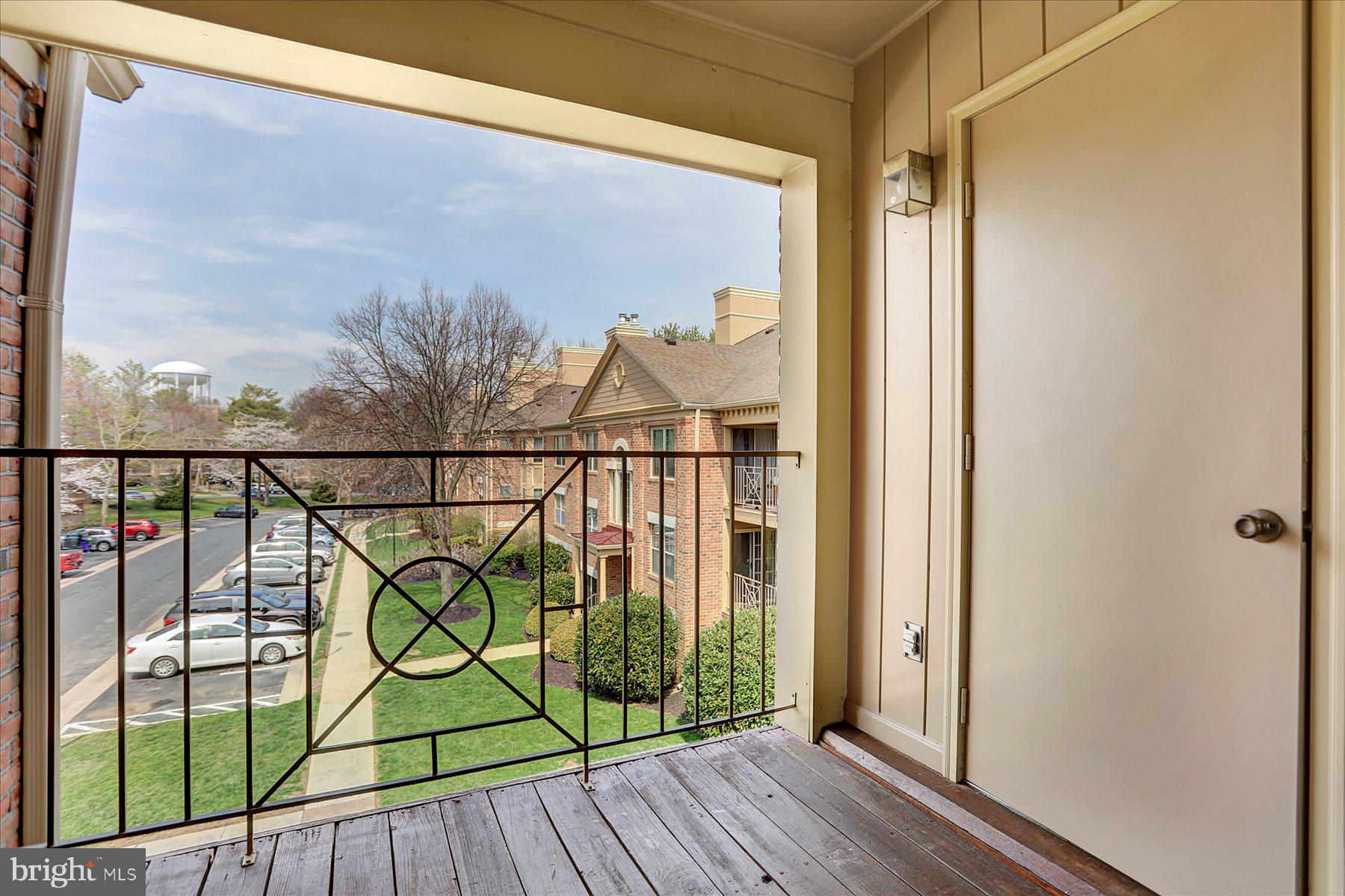 LOVETON FARMS - Residential