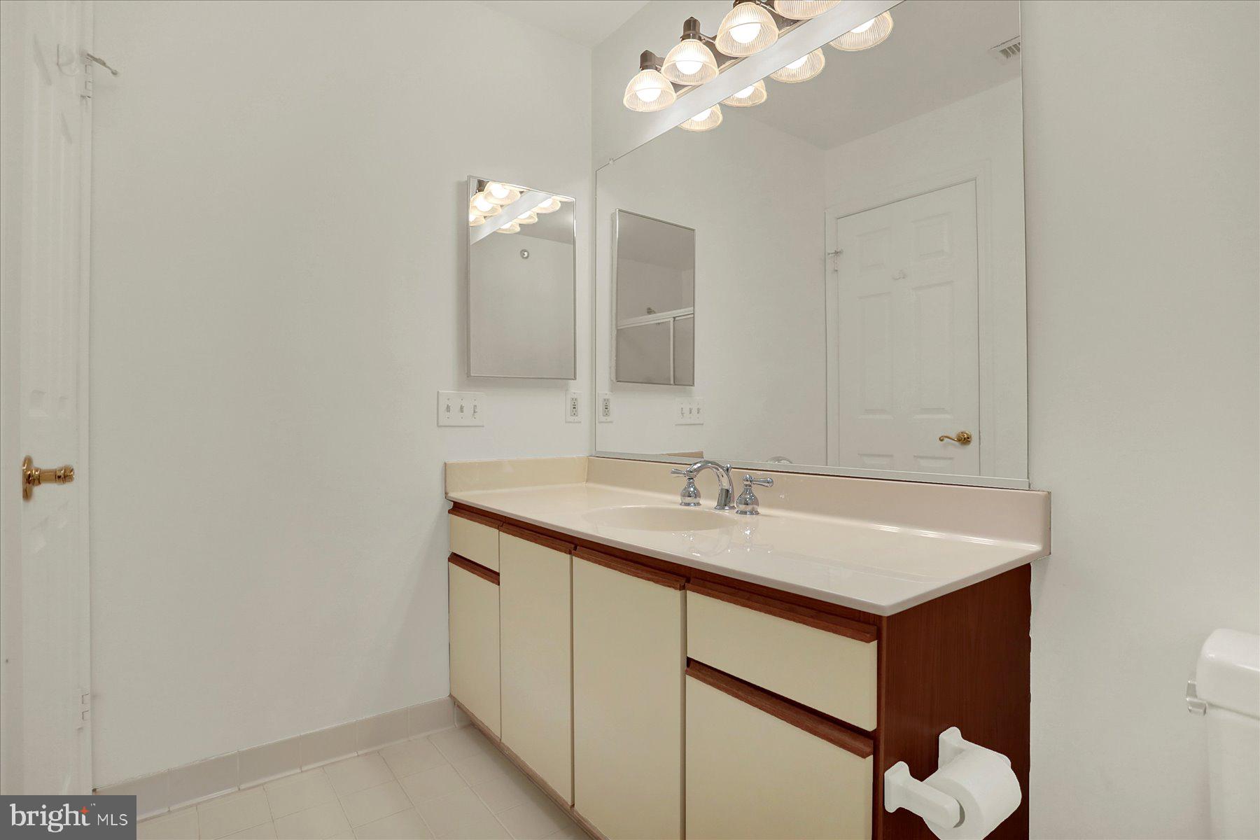 LOVETON FARMS - Residential