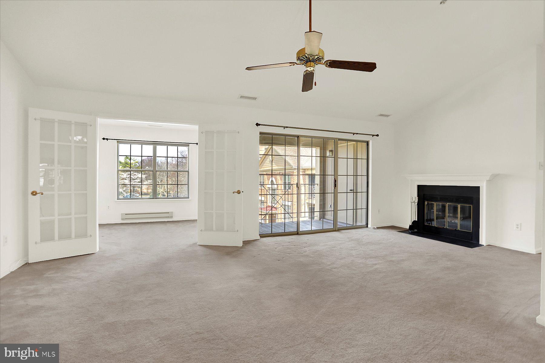 LOVETON FARMS - Residential