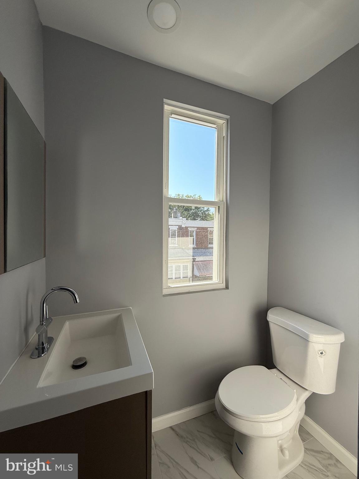 ELMWOOD PARK - Residential