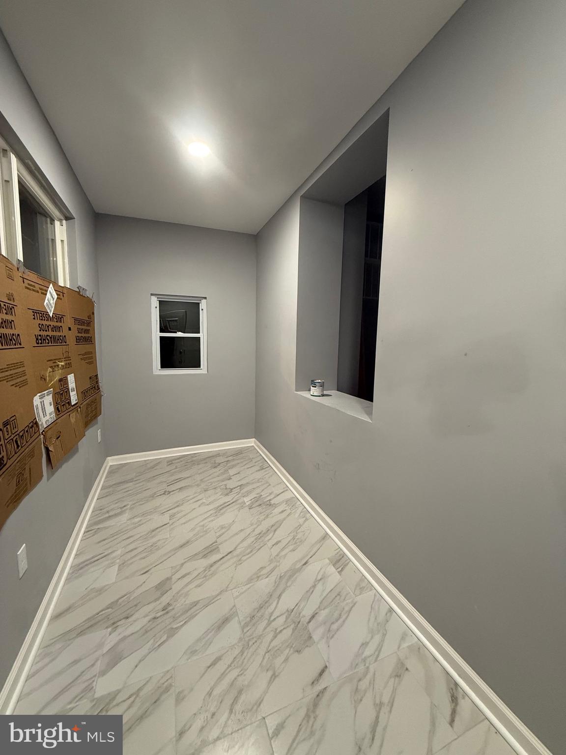 ELMWOOD PARK - Residential